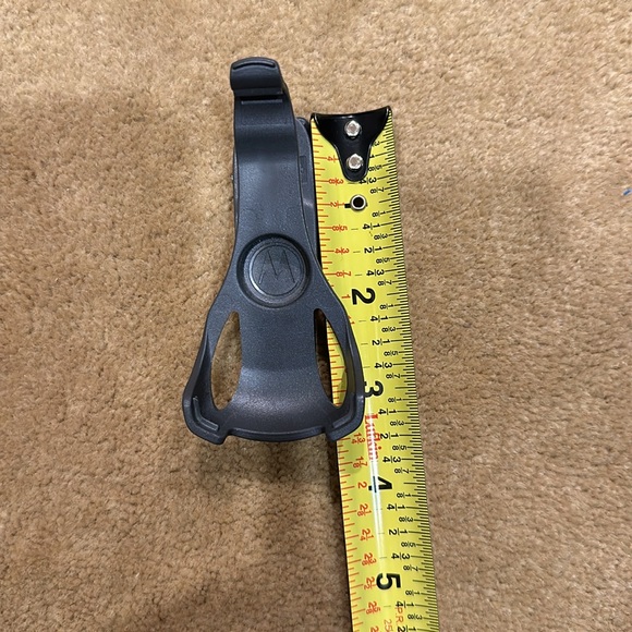 MOTOROLA DARK GREY RIGOD PLASTIC CELL PHONE HOLDER BELT CLIP - Picture 5 of 6